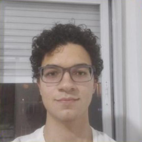 Bernardo Siqueira